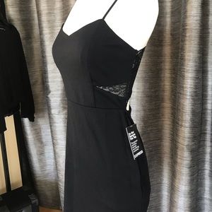 Express Size 4 NWT